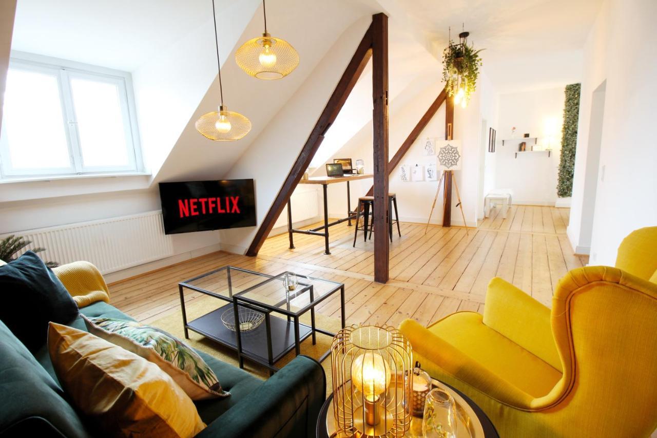 Secret Hideaways Boho Artstudio Mit Smarthome Nahe City L Messe L Hbf Duisburg Eksteriør billede