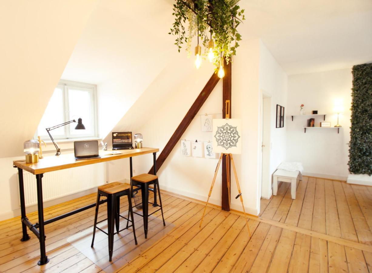 Secret Hideaways Boho Artstudio Mit Smarthome Nahe City L Messe L Hbf Duisburg Eksteriør billede