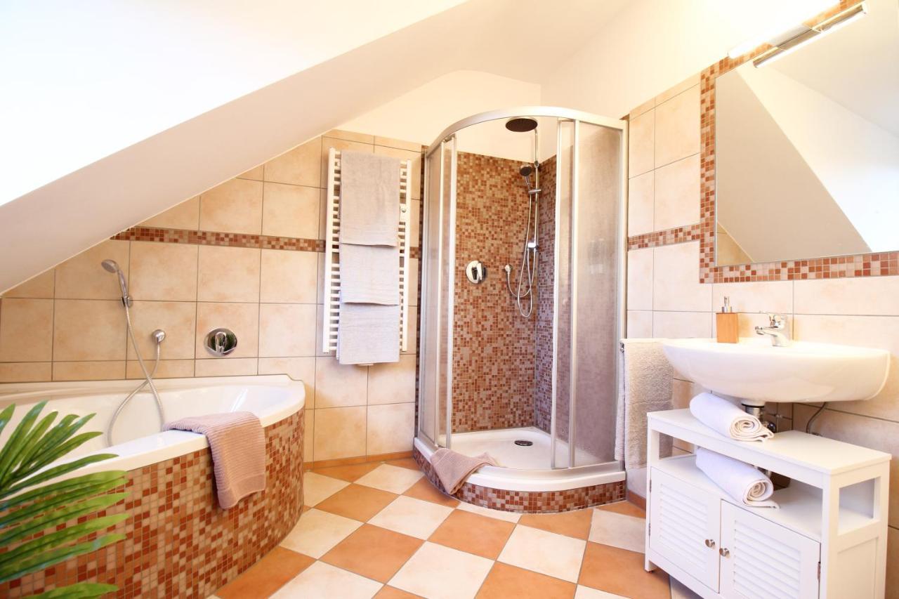 Secret Hideaways Boho Artstudio Mit Smarthome Nahe City L Messe L Hbf Duisburg Eksteriør billede